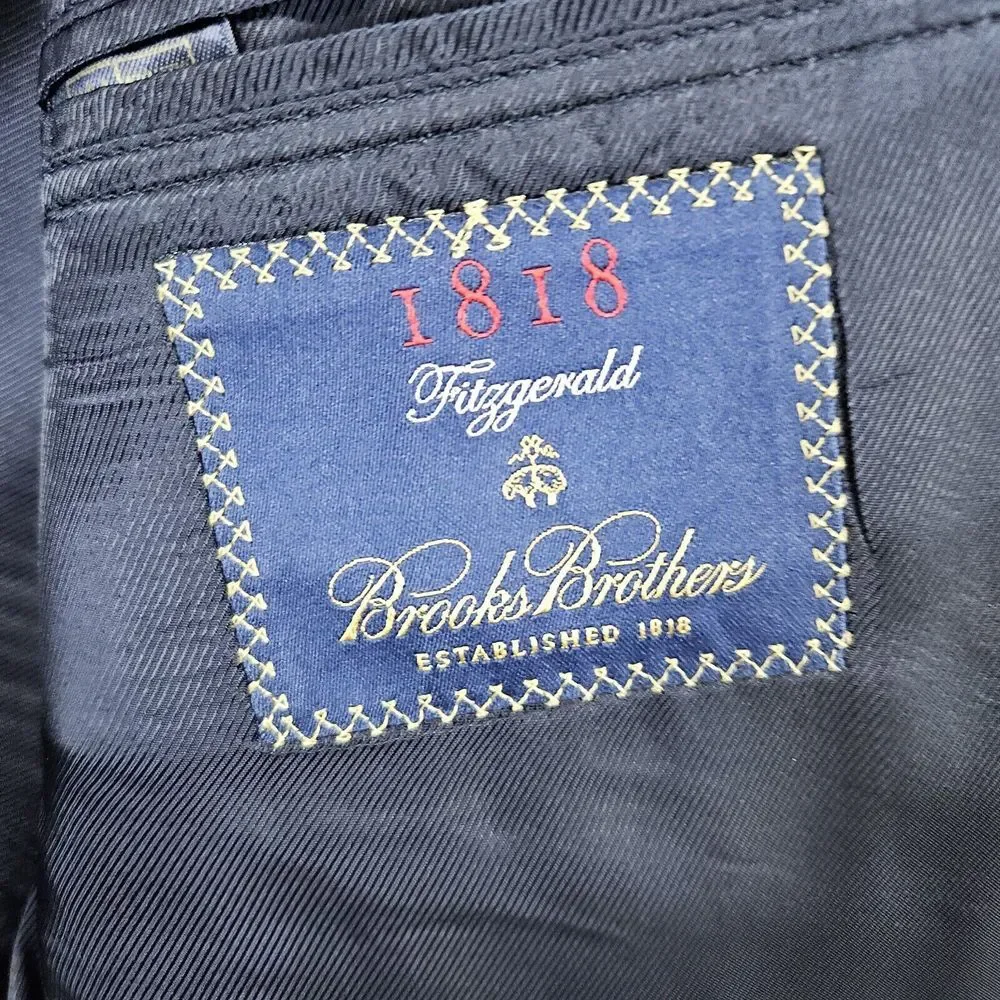 Brooks Brothers 1818 Fitzgerald Blazer Size 43R 100% Wool Navy Blue Pinstripes‎